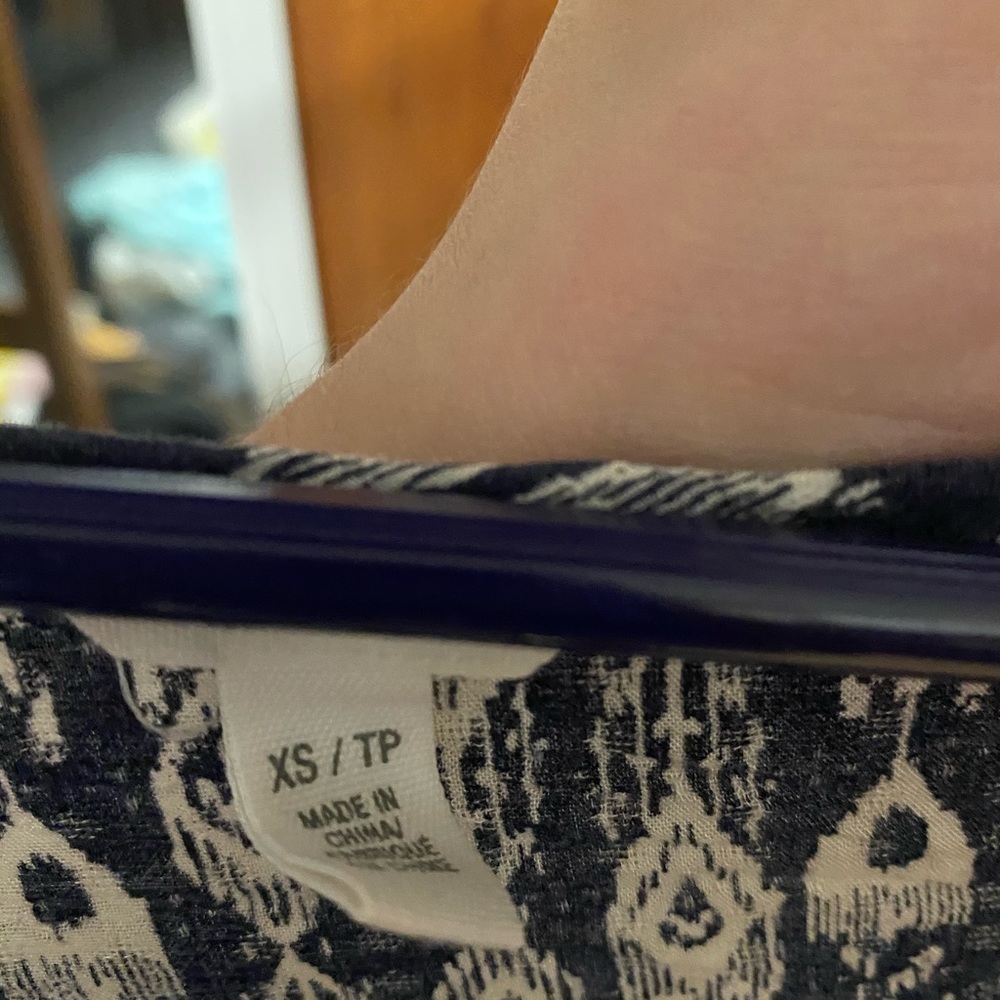 Navy Patterned Top - Picture 3 of 3